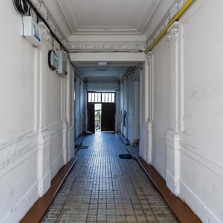 Loft Near Polytechnic 公寓 *