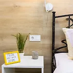 Loft Near Polytechnic Apartment *