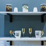 Loft Near Polytechnic Апартаменты