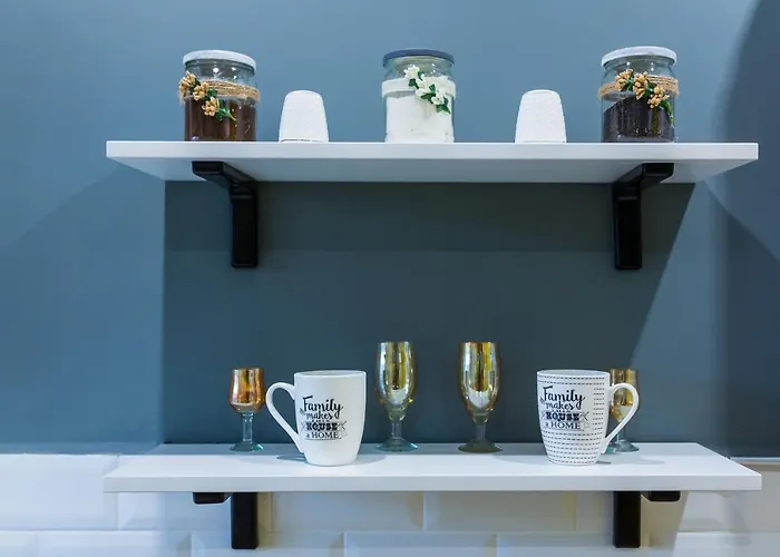 Loft Near Polytechnic Апартаменти